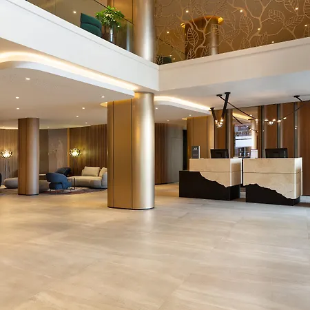 호텔 Mercure 4*