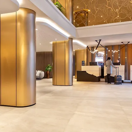 호텔 Mercure 4*