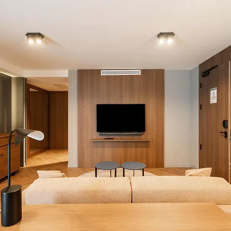 Mercure 4*