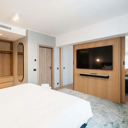 Mercure 4*