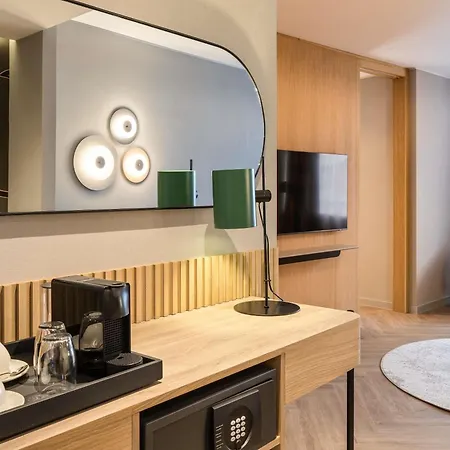 호텔 Mercure 4*